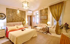 Venetian Suites Mitropoli Corfu Old Town